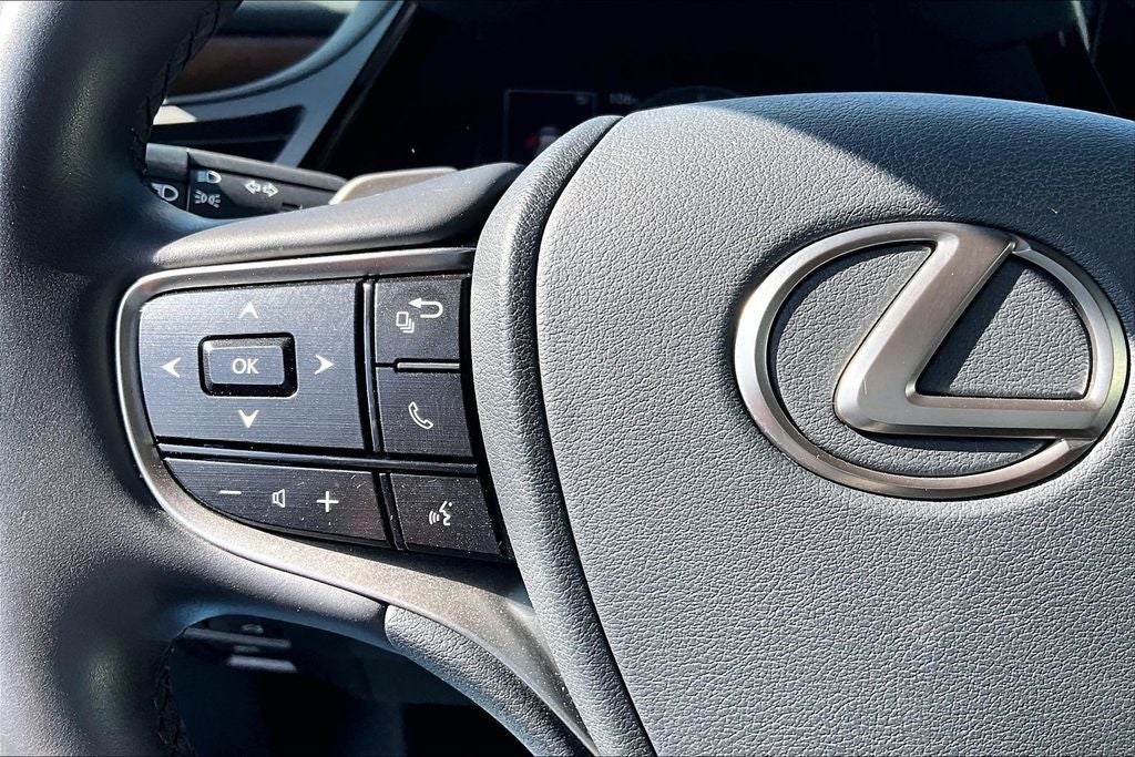 2022 Lexus ES 350
