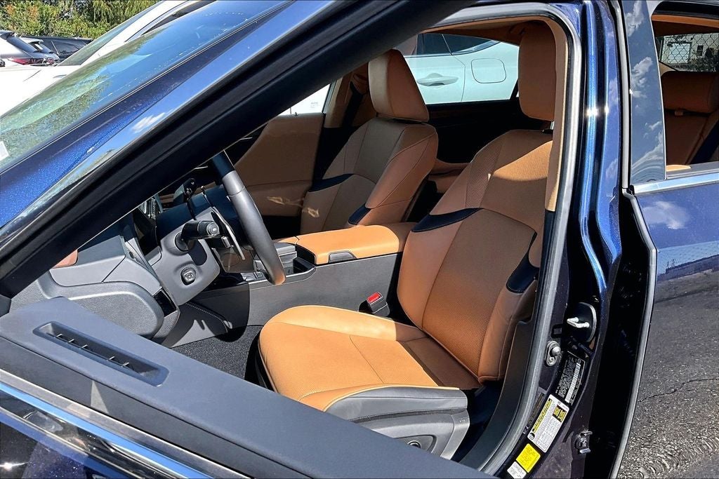 2022 Lexus ES 350