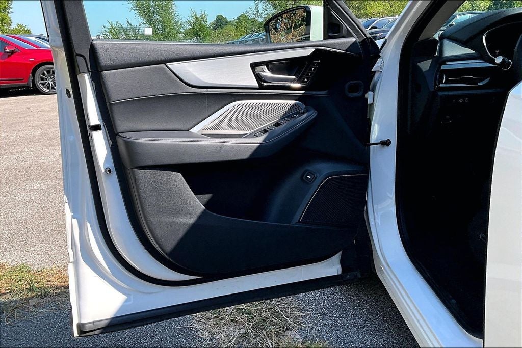 2025 Acura MDX Base