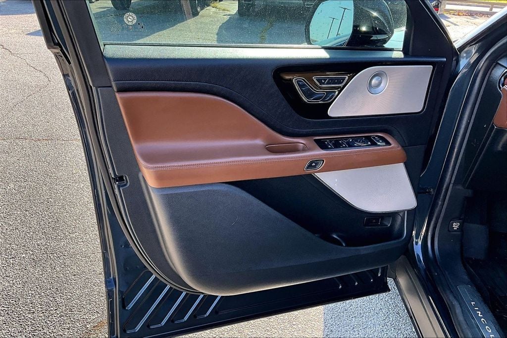 2022 Lincoln Aviator Reserve Premium
