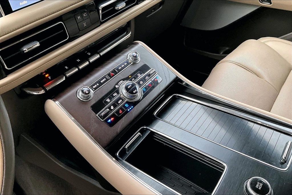 2022 Lincoln Aviator Reserve Premium