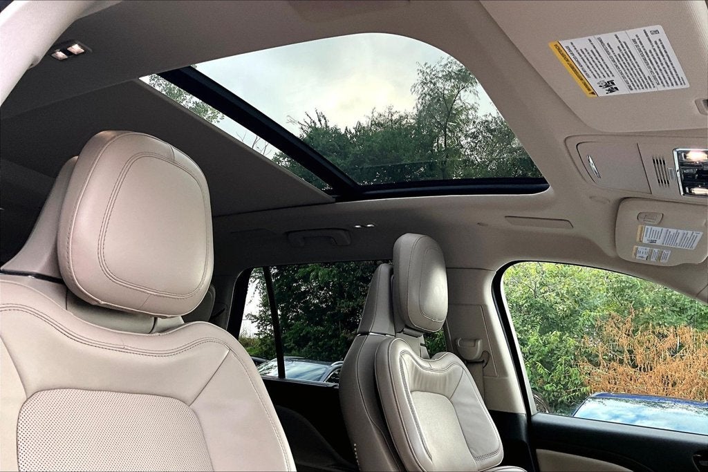 2022 Lincoln Aviator Reserve Premium