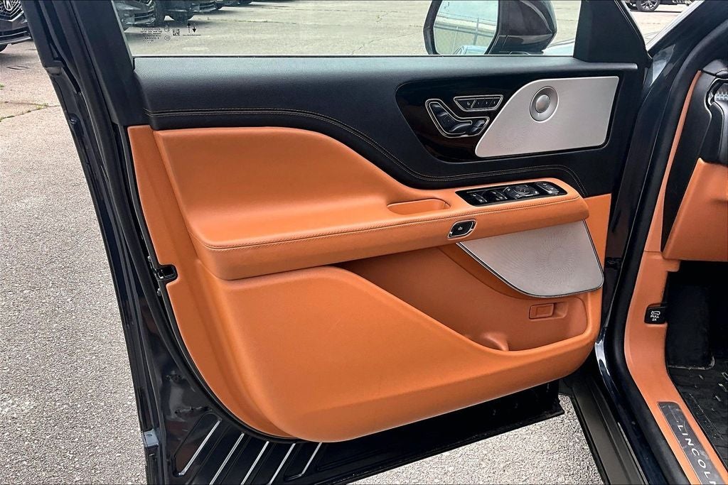 2023 Lincoln Aviator Black Label