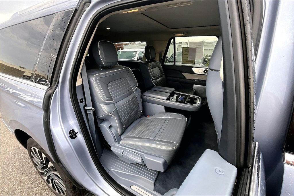 2024 Lincoln Navigator L Black Label