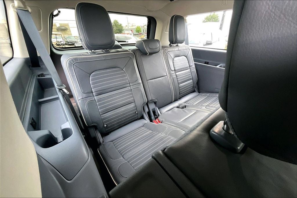 2024 Lincoln Navigator L Black Label
