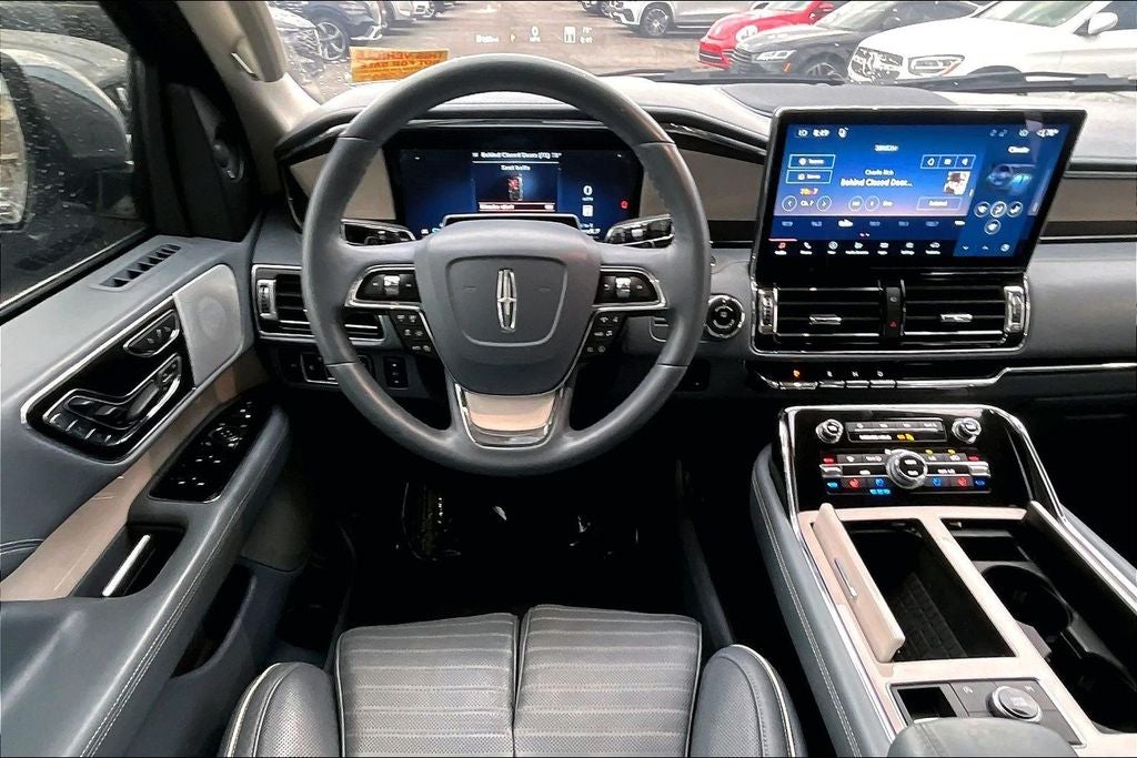 2024 Lincoln Navigator L Black Label