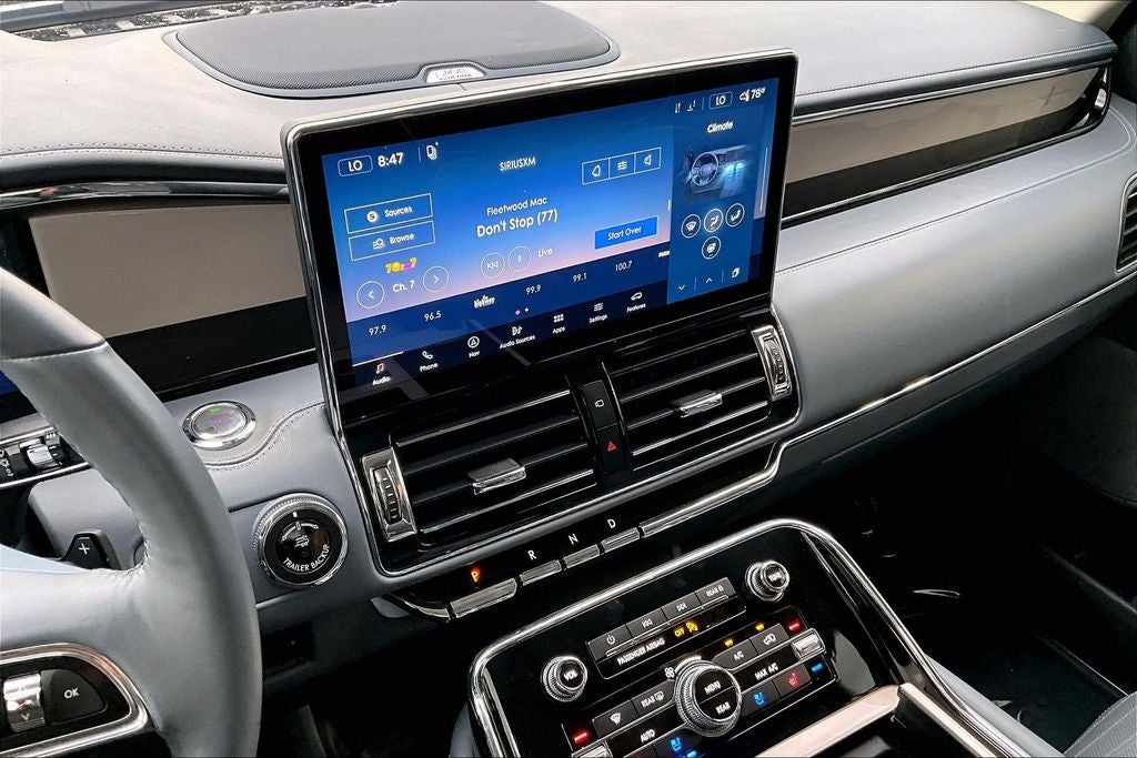 2024 Lincoln Navigator L Black Label