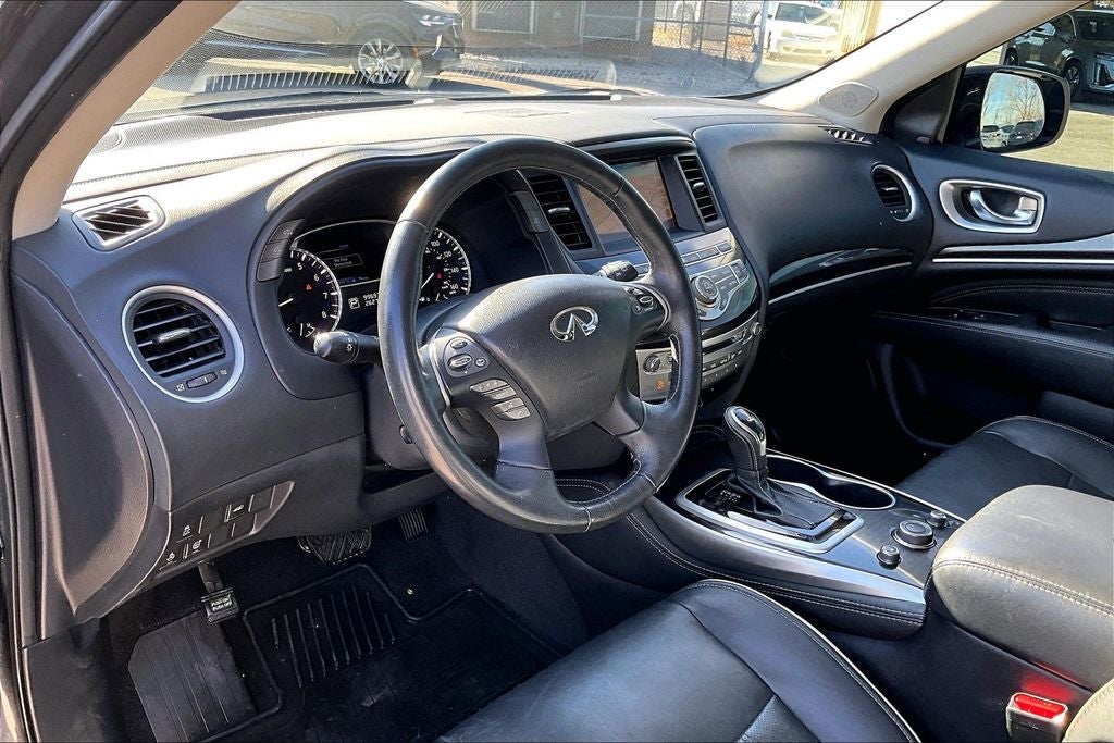 2019 INFINITI QX60 LUXE