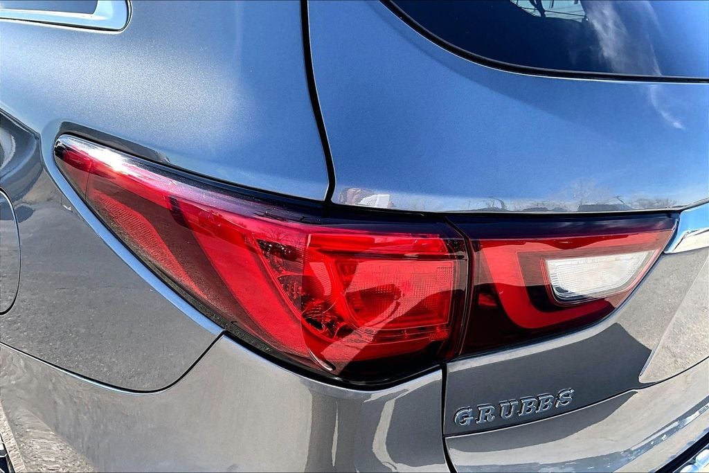 2019 INFINITI QX60 LUXE