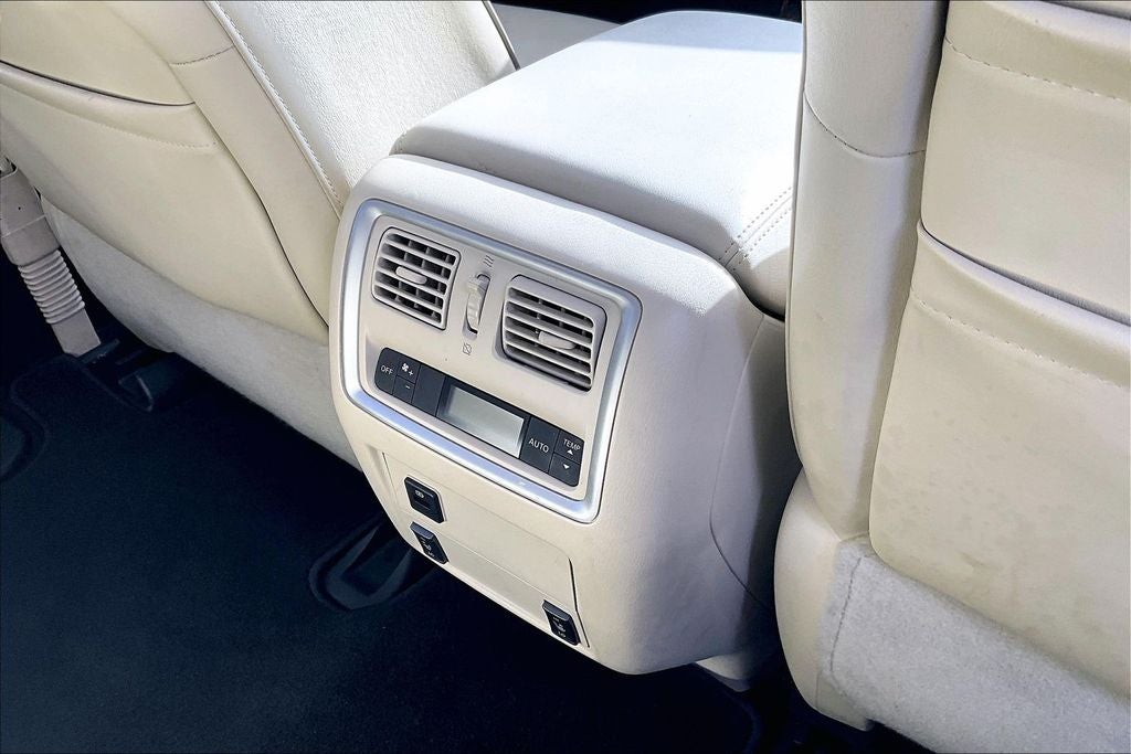 2018 INFINITI QX60 Base