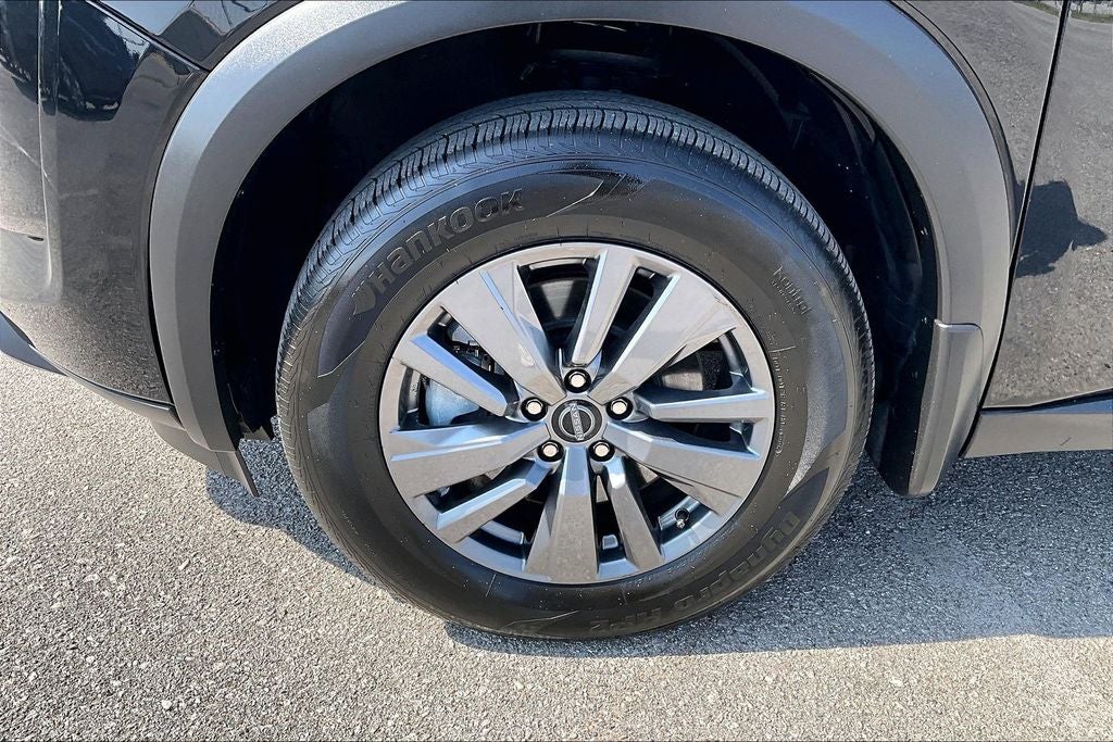 2025 Nissan Pathfinder S