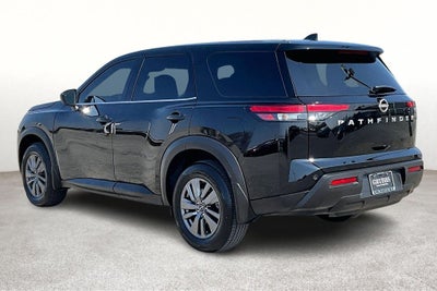 2025 Nissan Pathfinder S