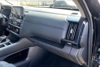 2025 Nissan Pathfinder S