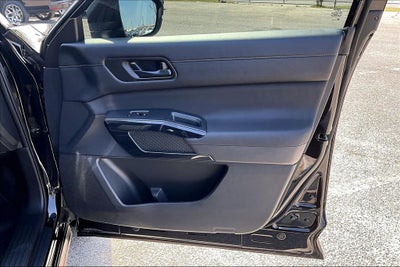 2025 Nissan Pathfinder S