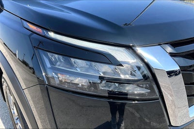 2025 Nissan Pathfinder S