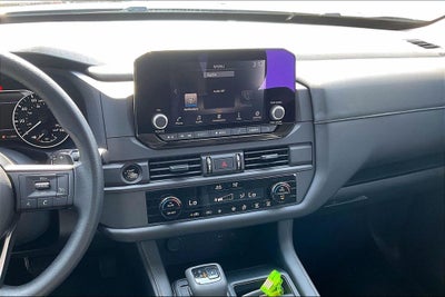 2025 Nissan Pathfinder S