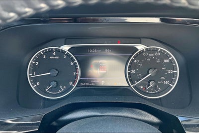 2025 Nissan Pathfinder SV