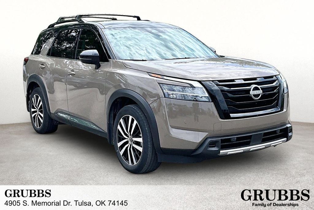 2024 Nissan Pathfinder Platinum