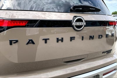 2024 Nissan Pathfinder Platinum