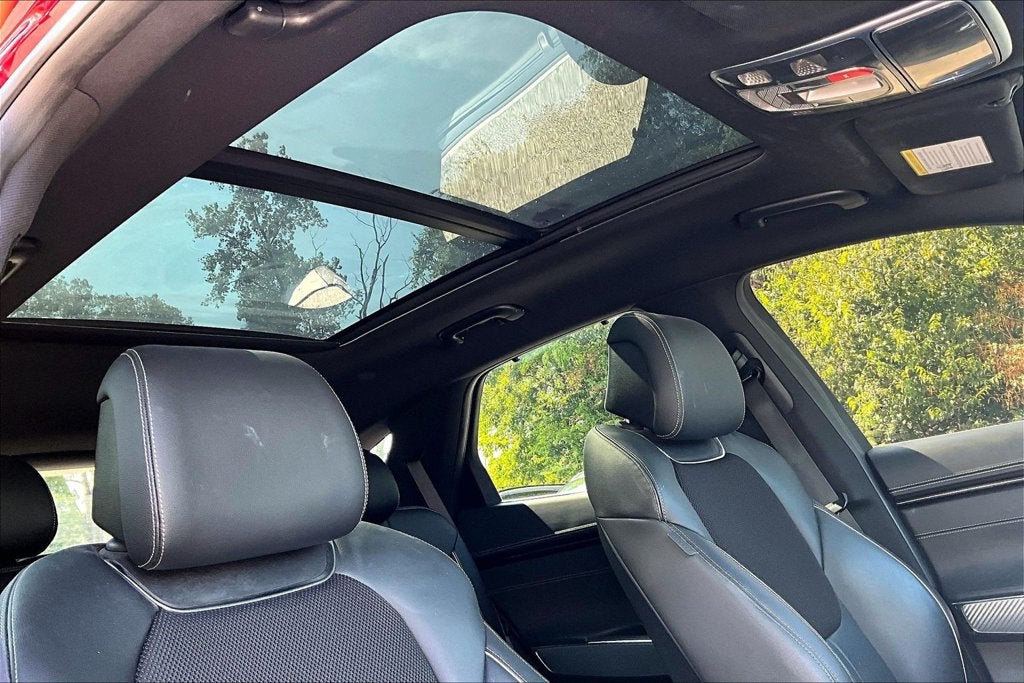 2024 Genesis GV70 2.5T