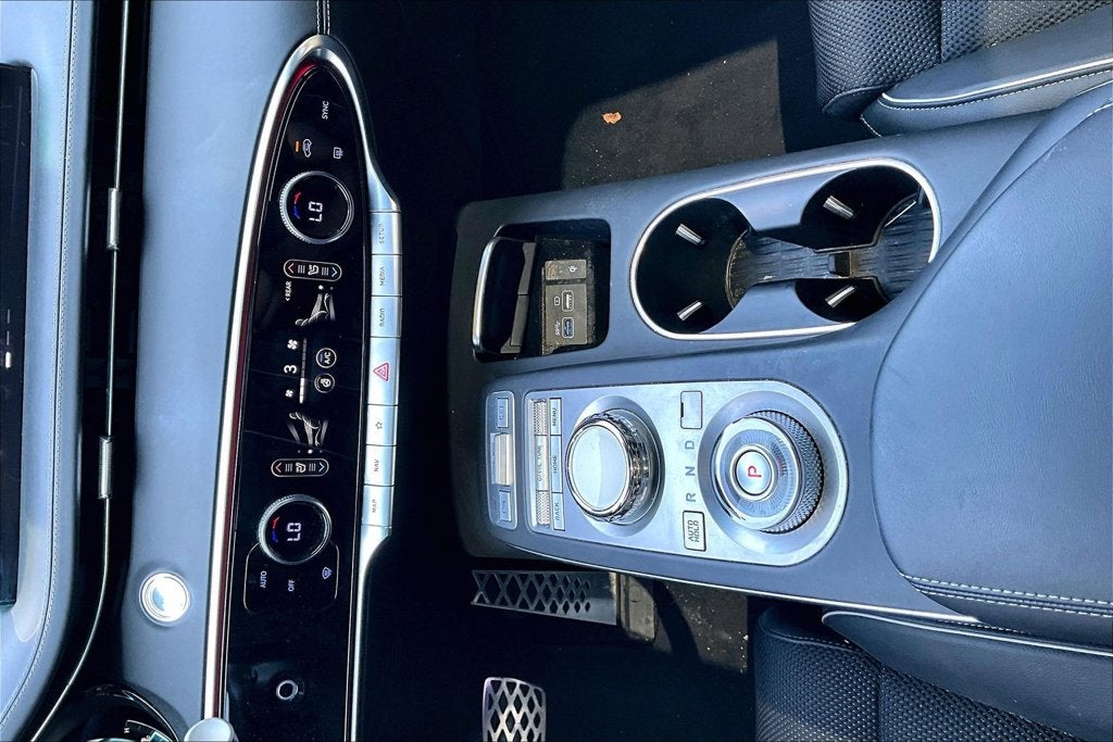 2024 Genesis GV70 2.5T