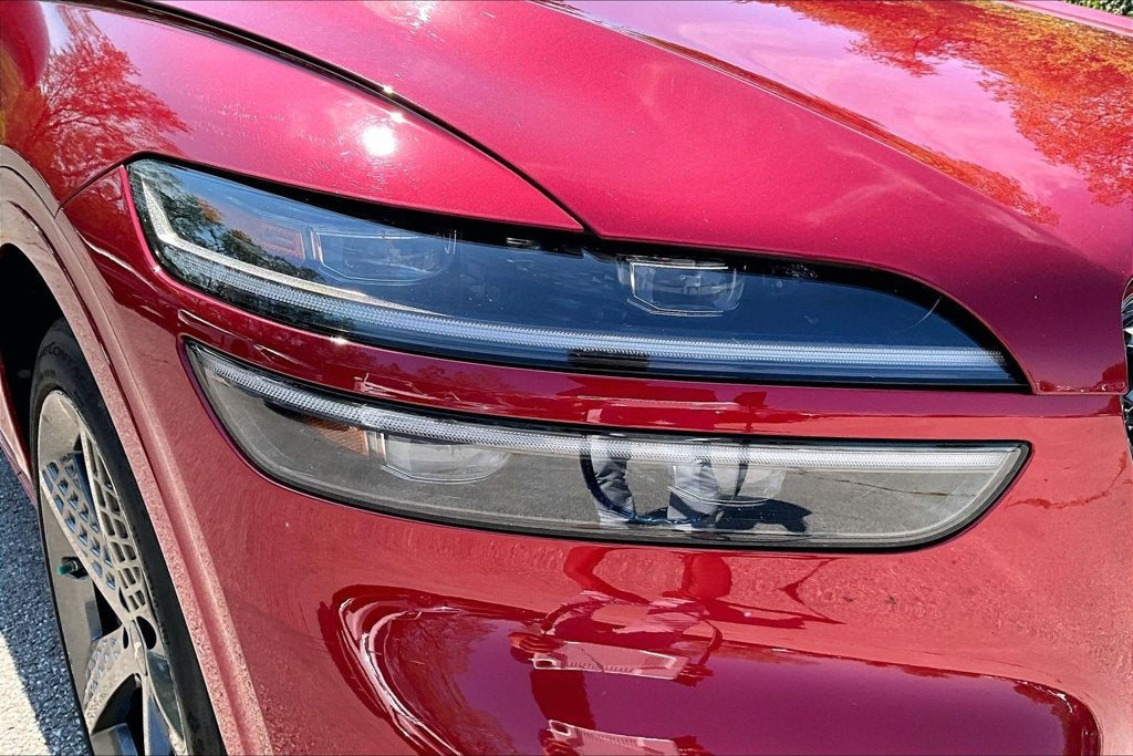 2024 Genesis GV70 2.5T