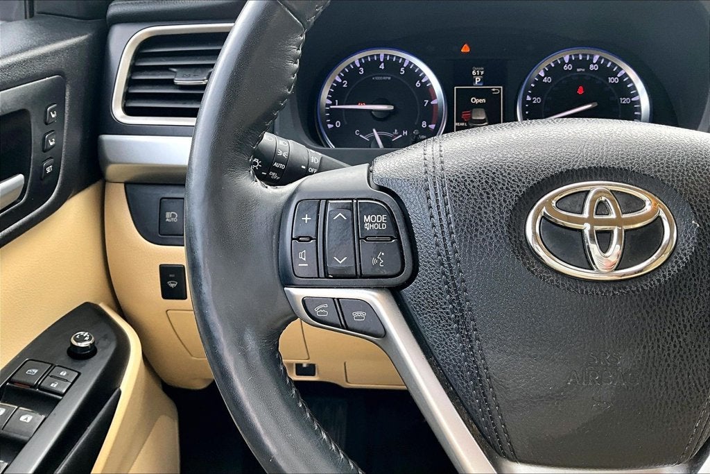 2015 Toyota Highlander Limited Platinum V6