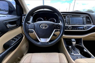 2015 Toyota Highlander Limited Platinum V6