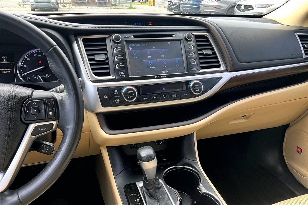 2015 Toyota Highlander Limited Platinum V6