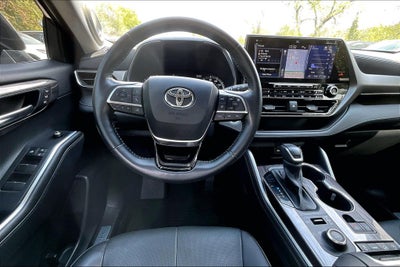 2021 Toyota Highlander Limited