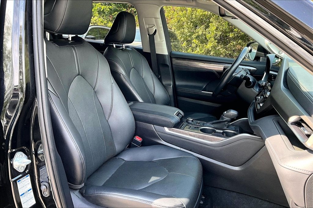 2021 Toyota Highlander Limited