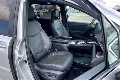 2025 Toyota Sienna Platinum 7 Passenger