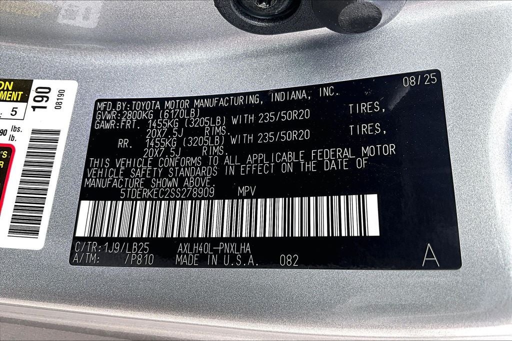 2025 Toyota Sienna Platinum 7 Passenger