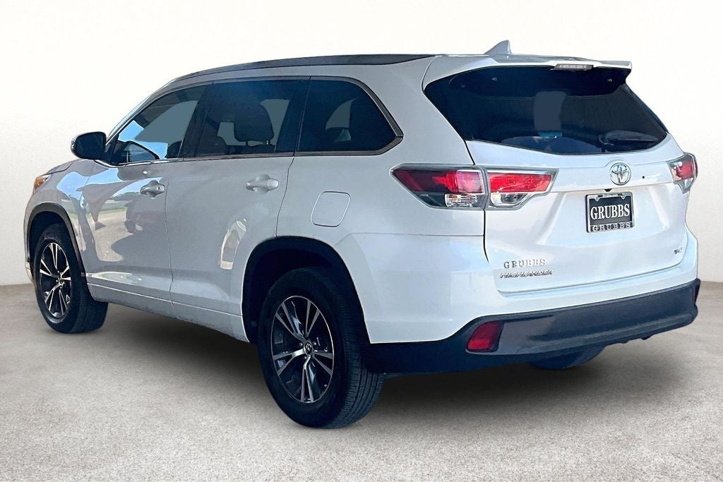 2016 Toyota Highlander XLE V6