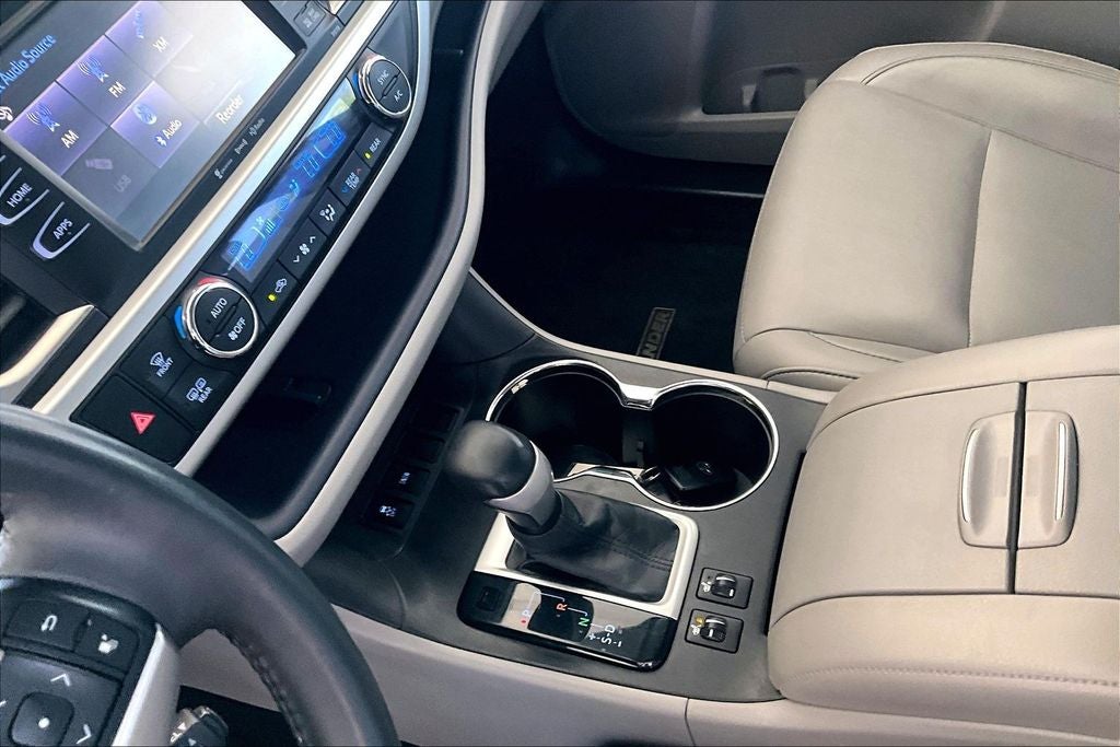 2016 Toyota Highlander XLE V6