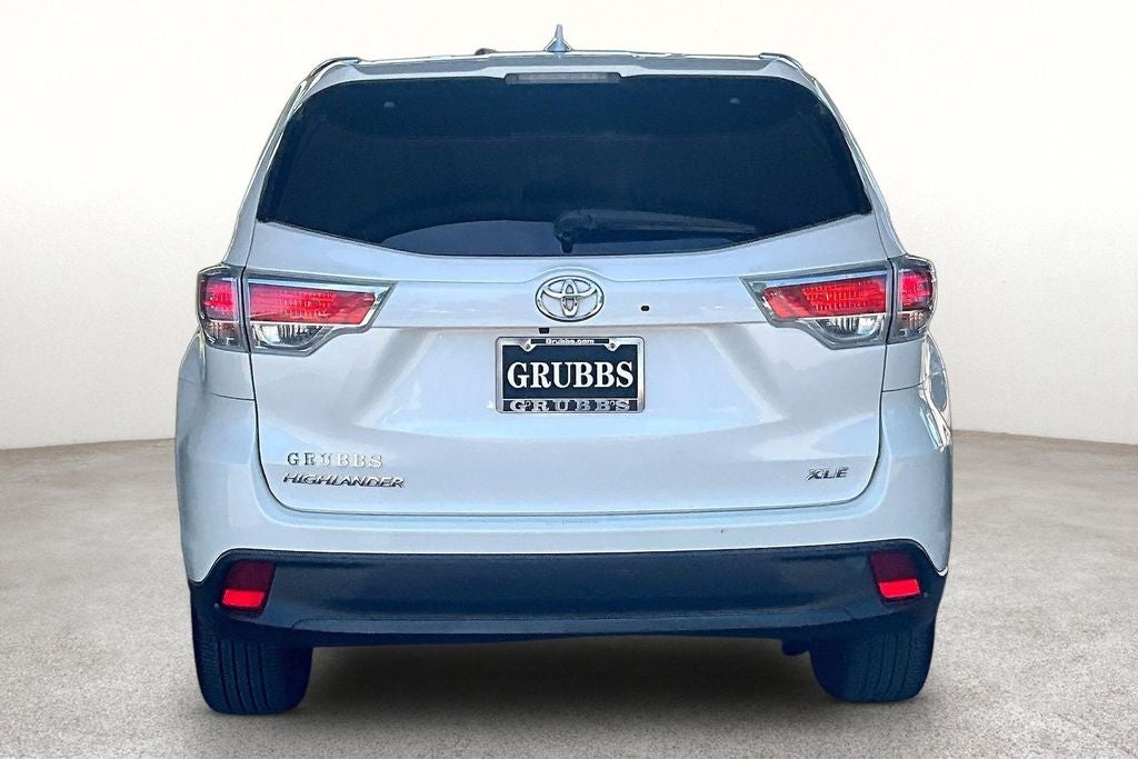 2016 Toyota Highlander XLE V6