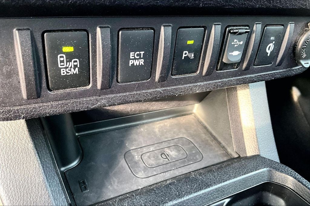 2017 Toyota Tacoma Limited V6