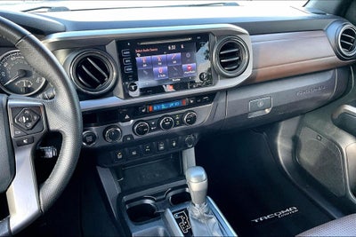 2017 Toyota Tacoma Limited V6