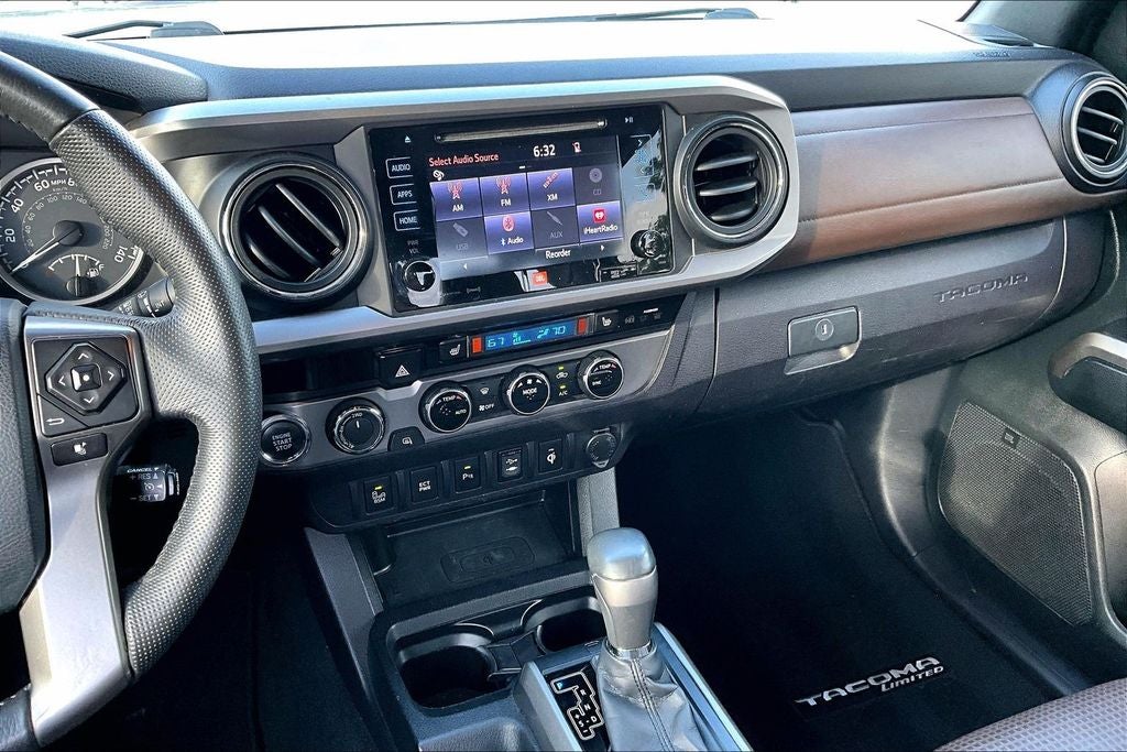 2017 Toyota Tacoma Limited V6