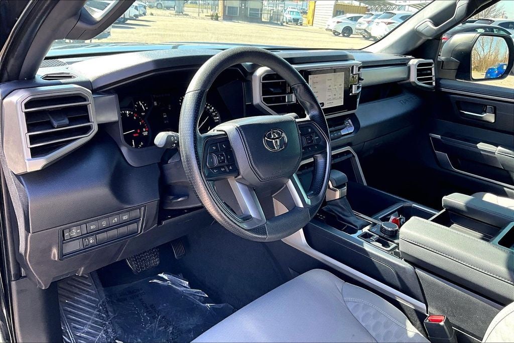 2025 Toyota Tundra SR5