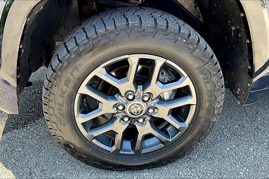 2023 Toyota Tundra Hybrid Platinum