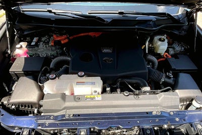 2023 Toyota Tundra Hybrid Platinum