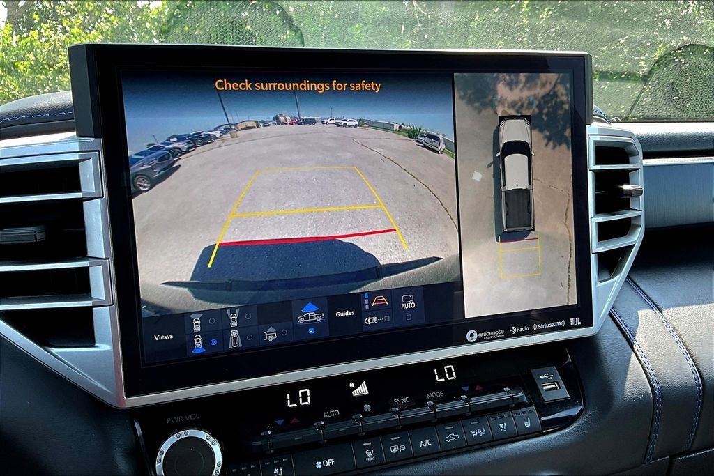 2023 Toyota Tundra Hybrid Platinum