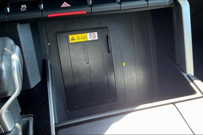 2023 Toyota Tundra Hybrid Platinum