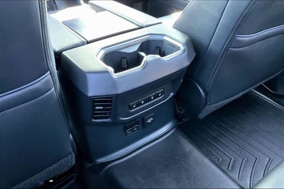 2023 Toyota Tundra Hybrid Platinum