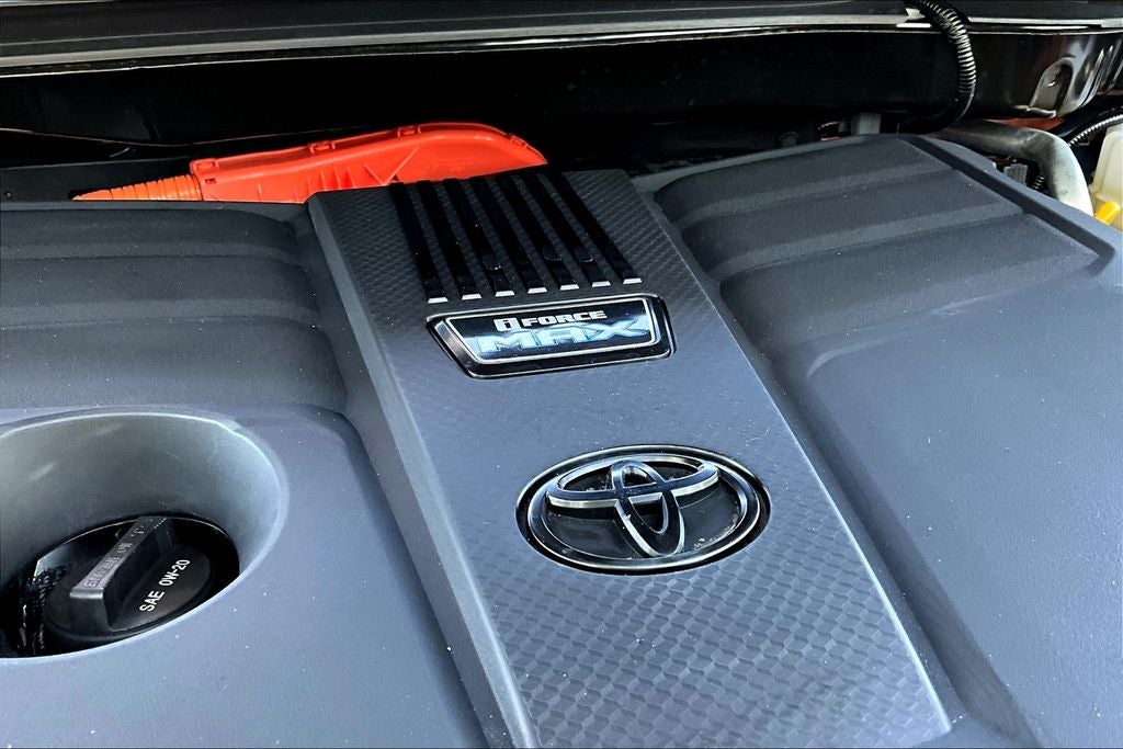 2023 Toyota Tundra Hybrid Platinum