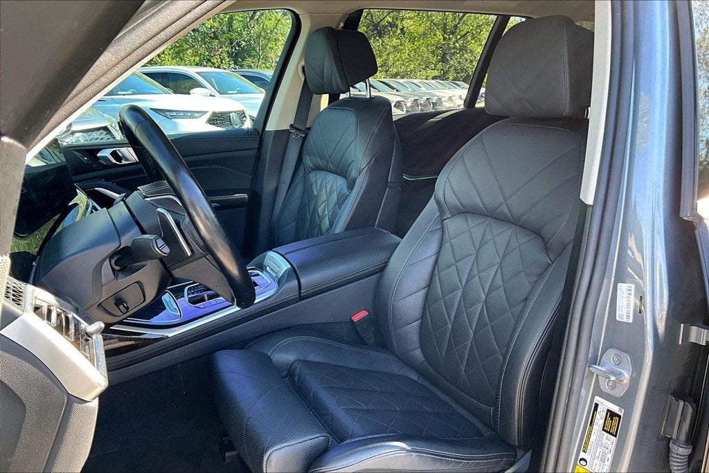2024 BMW X7 xDrive40i