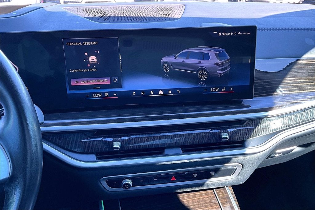 2024 BMW X7 xDrive40i