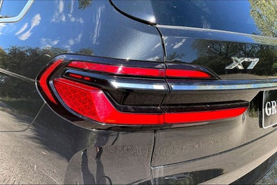 2025 BMW X7 xDrive40i
