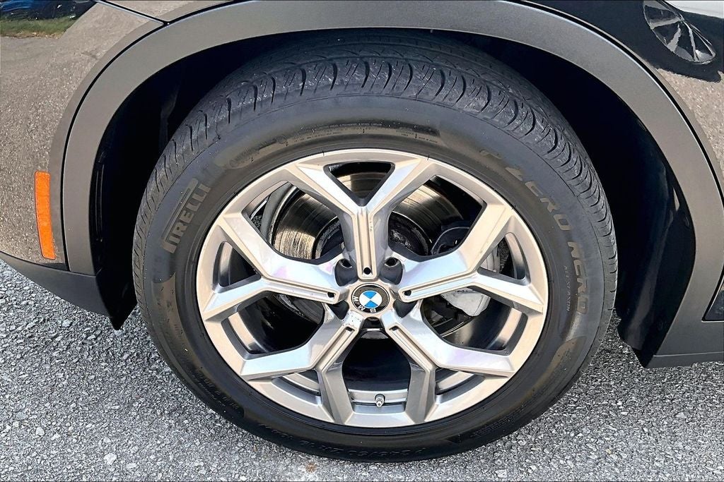 2022 BMW X4 xDrive30i